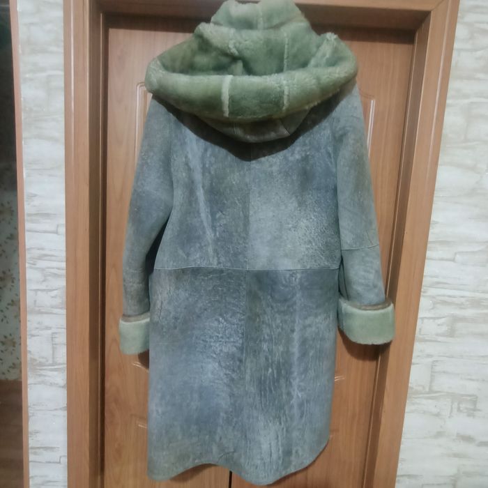 Продам дубленку женскую