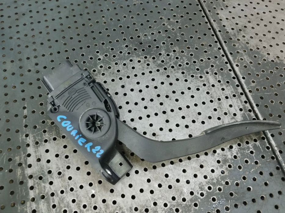 pedala acceleratie 1.5 tdci ford transit courier c4a  2022  8v219f836ac
