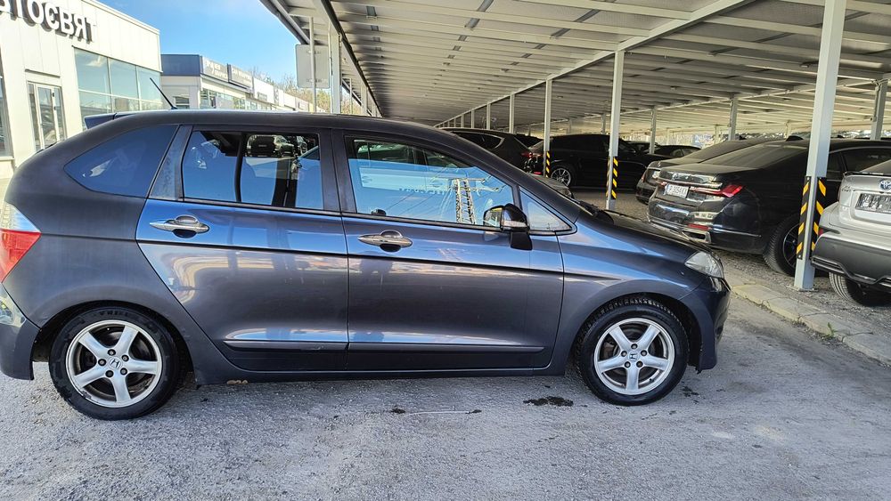 Honda FRV 2006 бензин