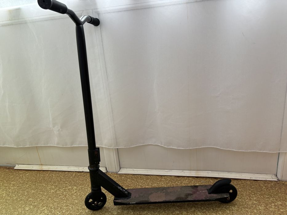 Продам трюковой самокат