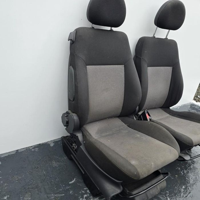 Scaune fata material textil Opel Meriva