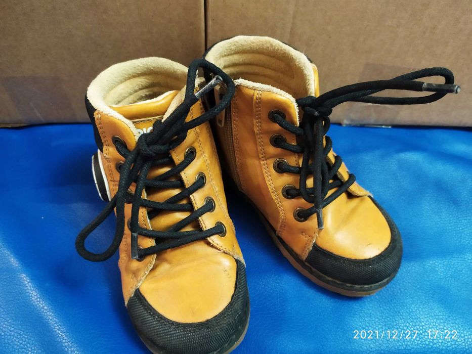 Ботинки на мальчика