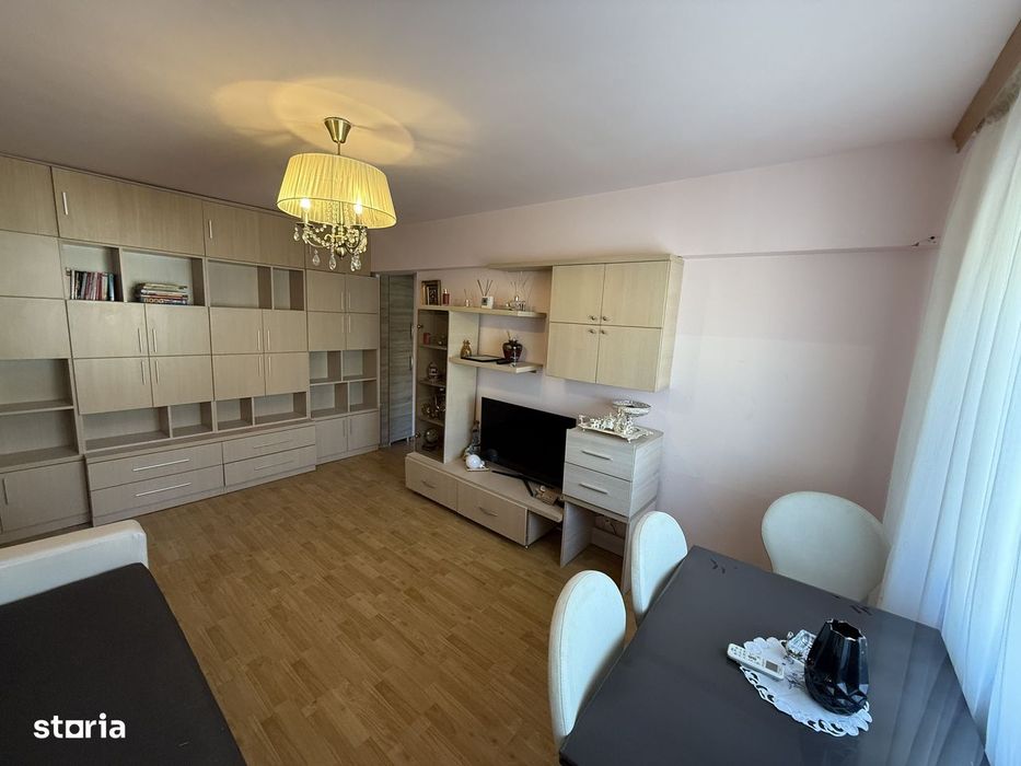 Apartament 2 camere zona Piata Ovidiu