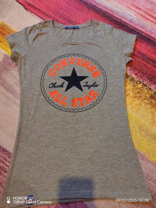 Тениски, поли, къси панталонки