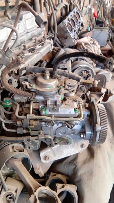 Двигатель Головка 4м40 от Митсубиси Делики