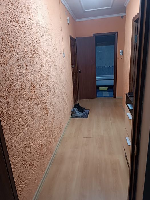 Сдам 2 комнатную квартиру