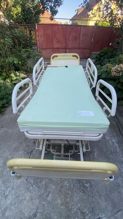Pat de spital cu actionare electrica