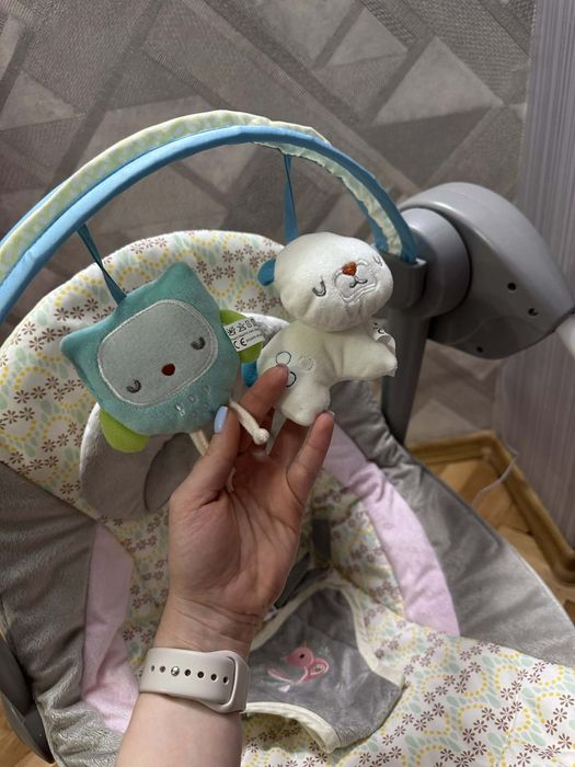 Chipolino музикална люлка
