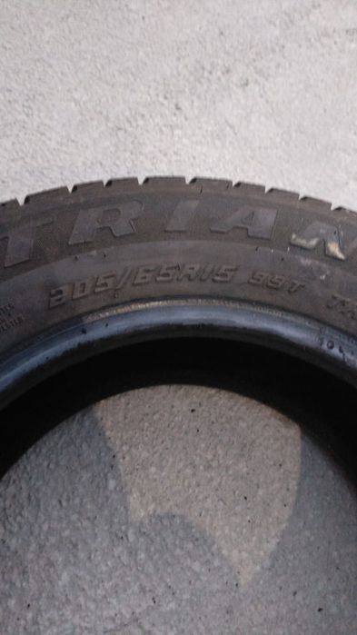 Продам покрышки зимние