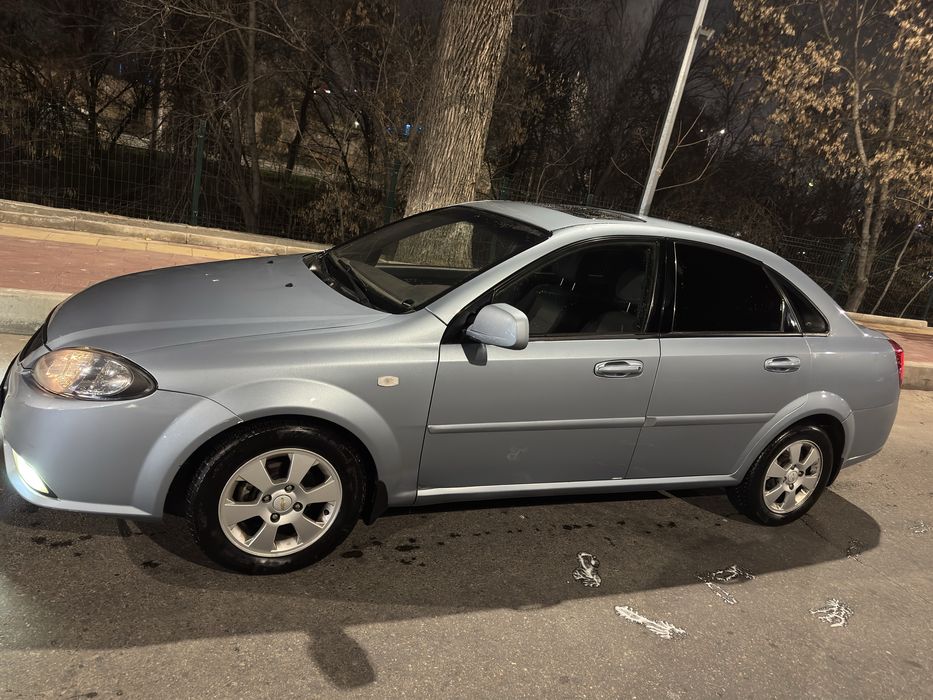 Lasetti gentra 3 pazitsiya