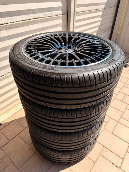 Vând jante Mercedes EQC W293 pe 21 originale Amg S class W223 E class W214