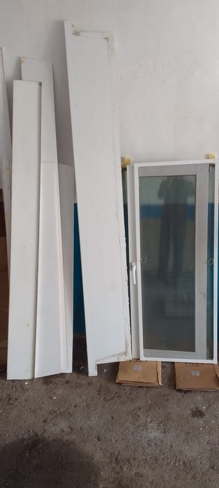 Продам раму оконную