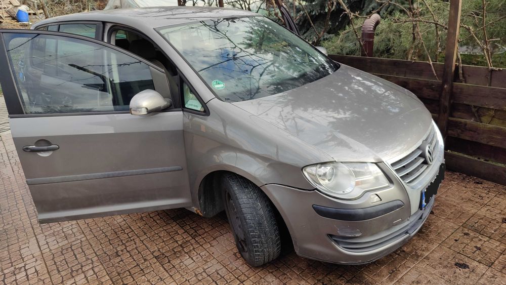 De vanzare VW Touran 1.9 Diesel 2008