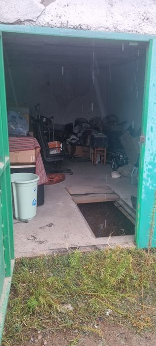 Продам гараж хороший