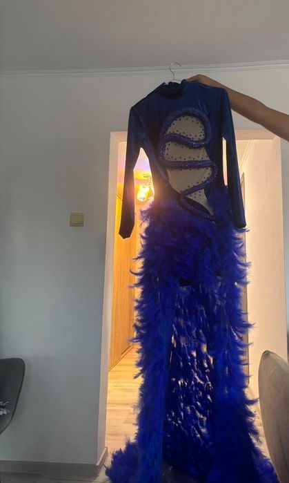 Vând rochie albastra