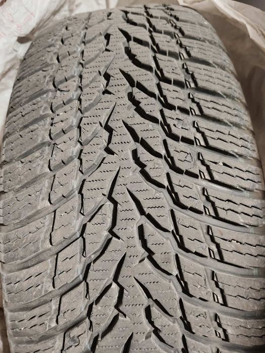 Зимни гуми Nokian WR Snowproof 205/60/16
