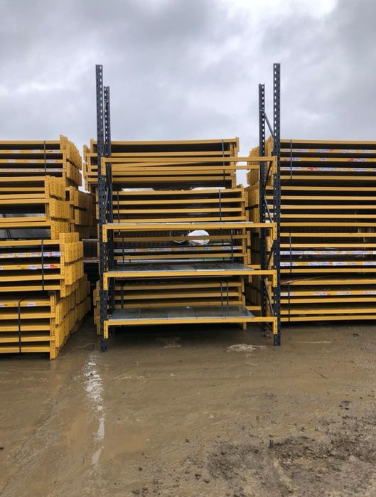 Rafturi metalice profesionale