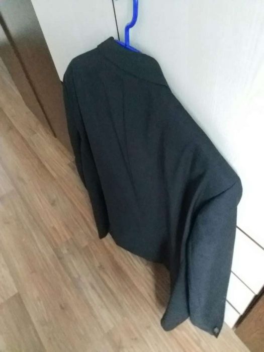 vand/schimb Sacou original barbatesc gen HUGO BOSS