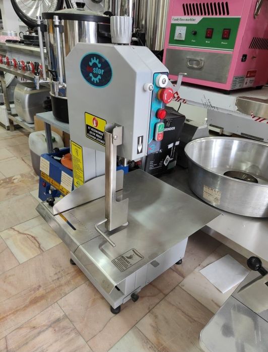 Sayaka arra suyak kesadigan arra qassoblar uchun suyak arra