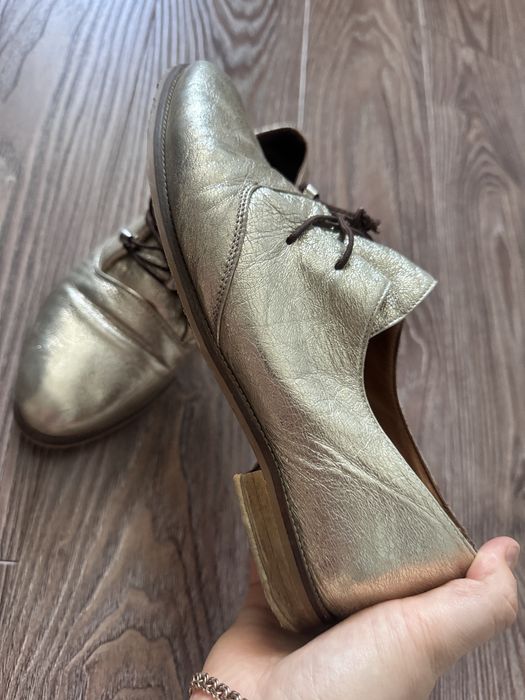 Продам ботинки натуральная кожа