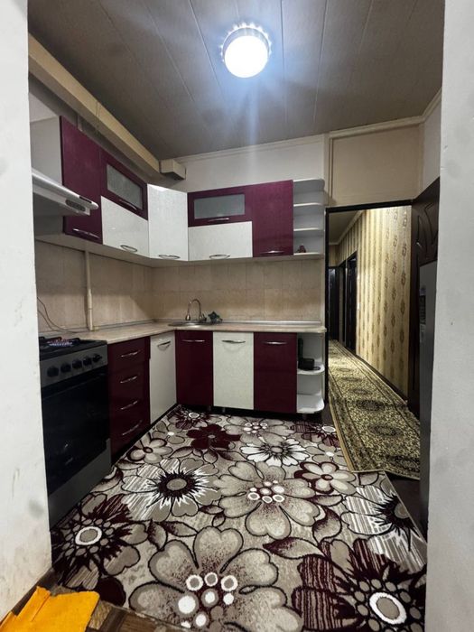 Чирчик 8 микро район 3х Нархи 43.000$ Бош толов ва паспорт бн Ипотека