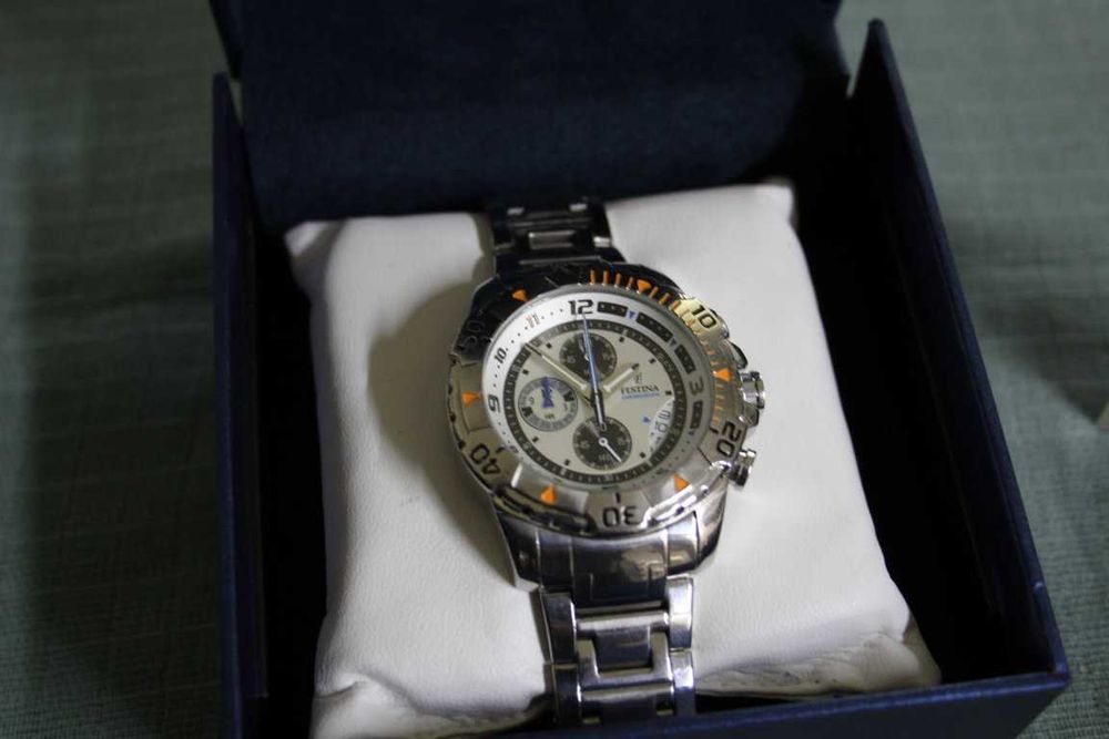 Ceas Festina Chronograph swiss made