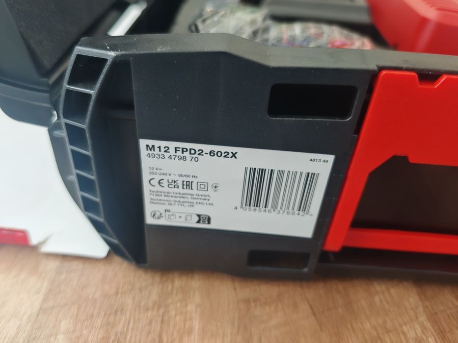 Milwaukee M12 FPD2-602x kit filetanta