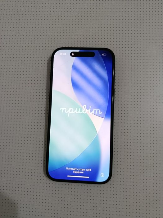 Продам Iphone 15