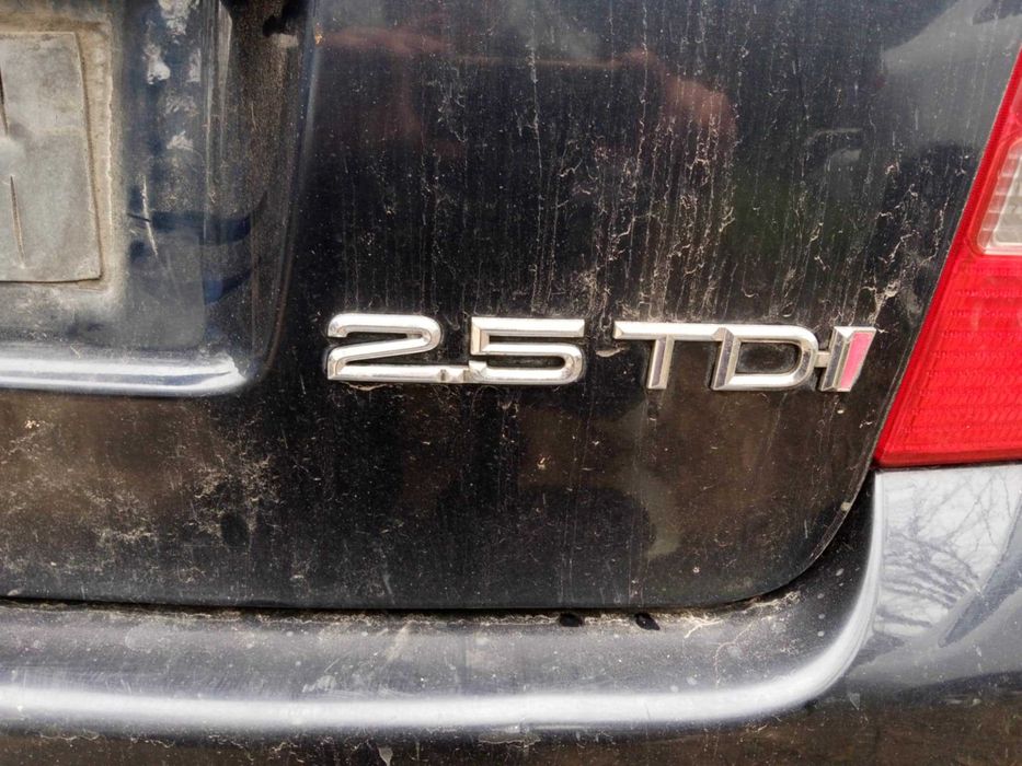 Audi A4 2.5TDI Комби на части