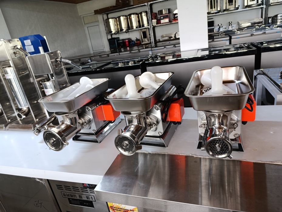 Мясорубка RY 12S.  RY 22S. RY 32S