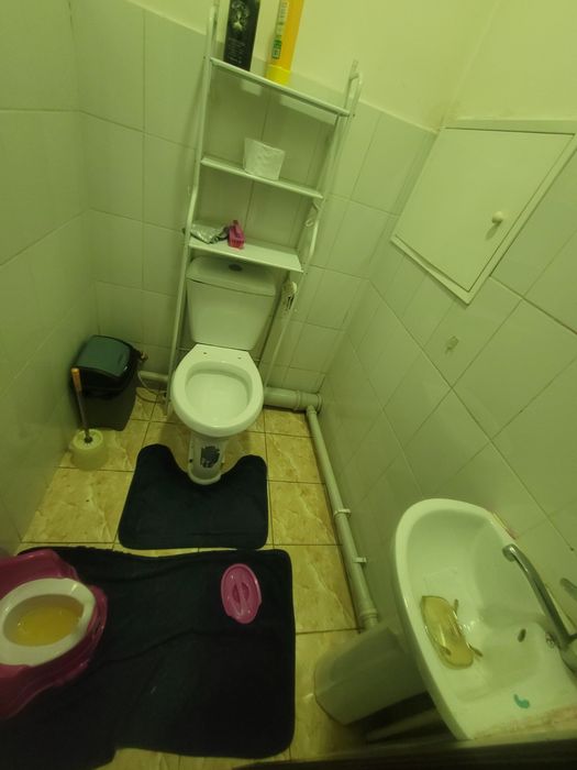 Eshik.parket.vanna.gaz plita. Telvizor.patstafkasi.yana boshqalari