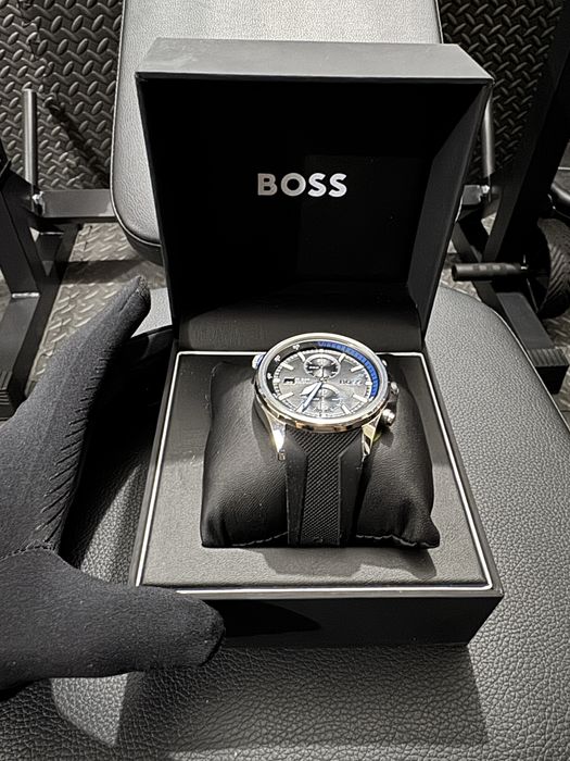 НОВ * PROMO цена * Hugo Boss - Globetrotter Chronograph * часовник