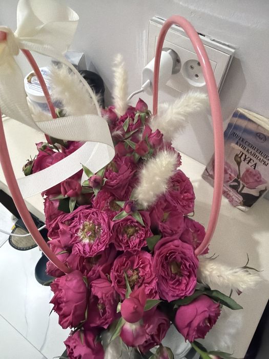 Букет цветов в корзине