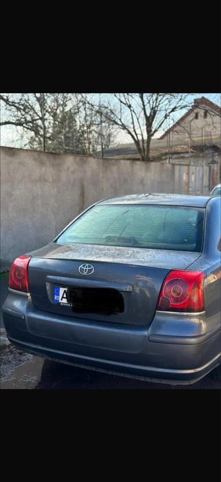 Autoturism Toyota Avensis