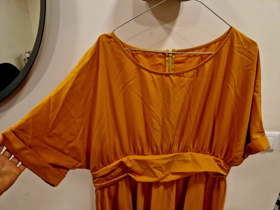 Rochie galbenă lungă