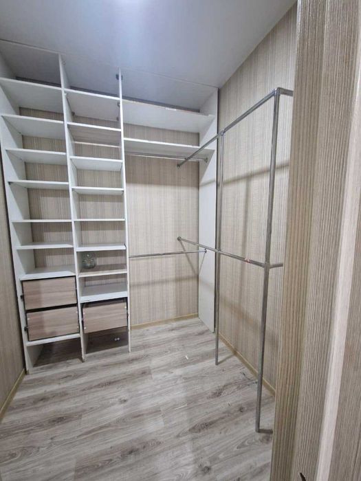 продам 1 комнатная Алтын Арман