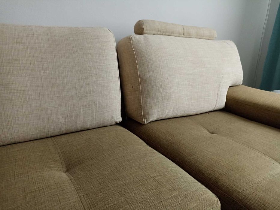 Ъглов диван с лежанка. Изключително здрав и много добре запазен!