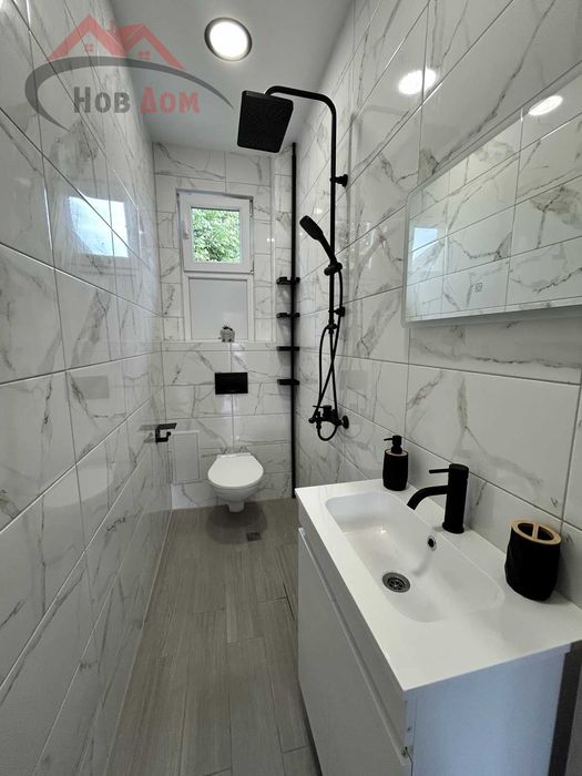 Продава се Тристаен апартамент в Велико Търново, Център - 118 кв.м за 1339 €/кв.м - Снимка #4