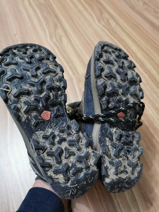 Bocanci Quechua, marimea 34