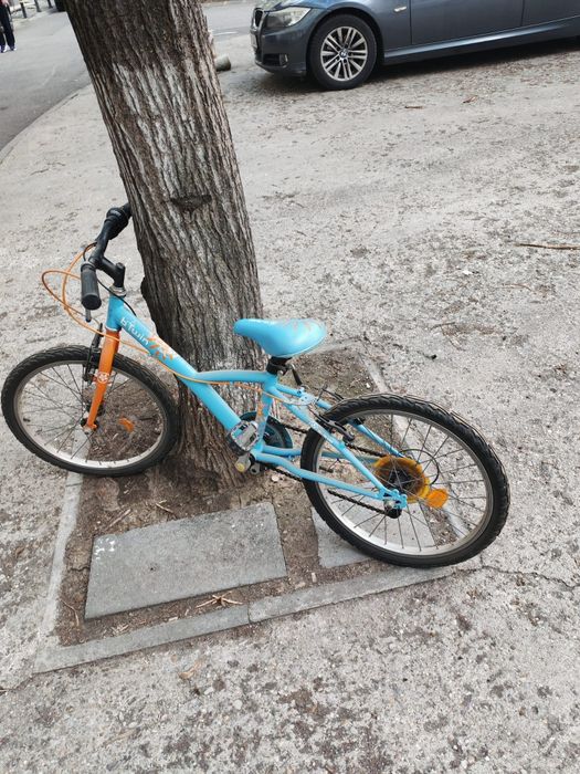 De vânzare bicicleta