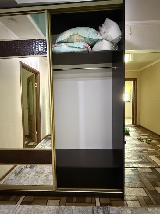 Продам шкаф-купе