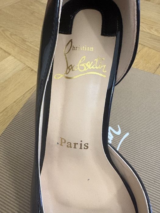 Pantofi eleganti