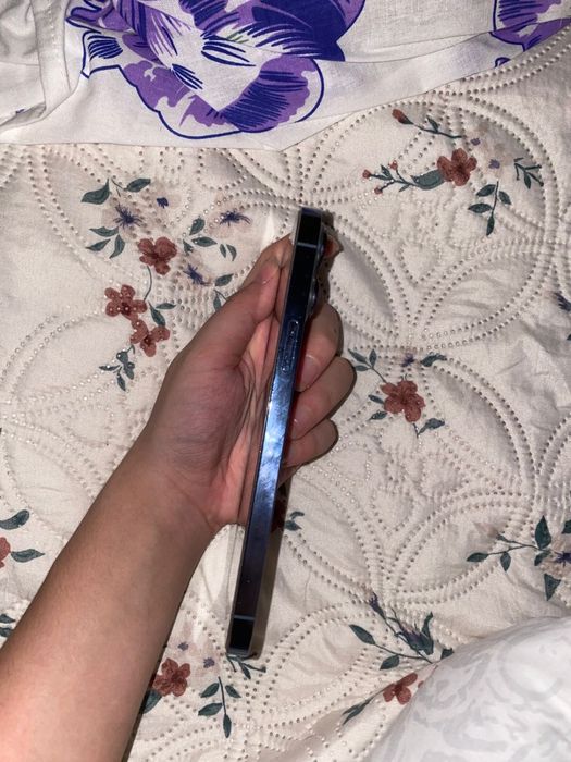 продам айфон 13 про мах