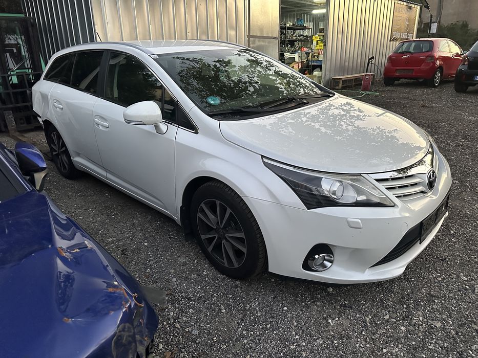 Тойота Авенсис Toyota Avensis T27 2013г 2.0 d4d 124 кс НА ЧАСТИ!
