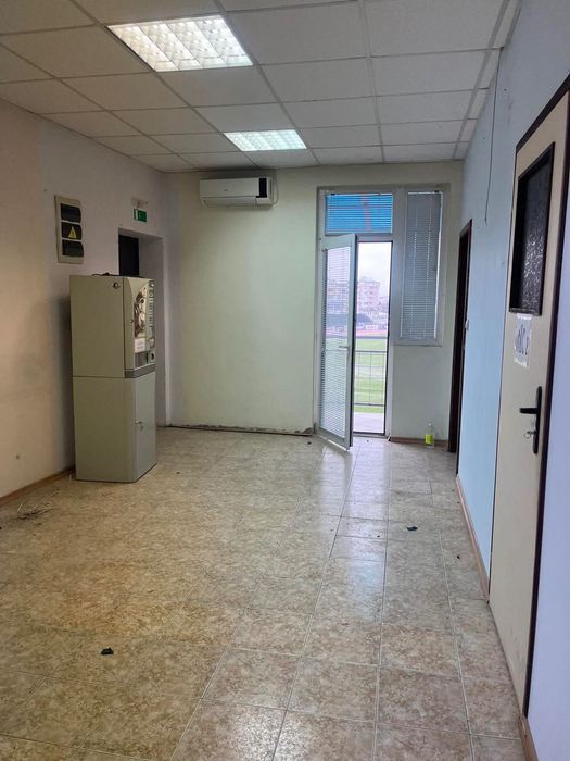 Дава се под наем Офис в София, Младост 1 - 160 кв.м за 850 € - Снимка #5