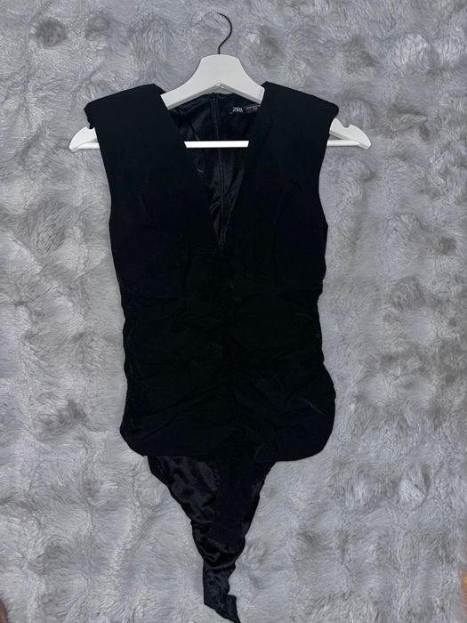 Официално боди Zara