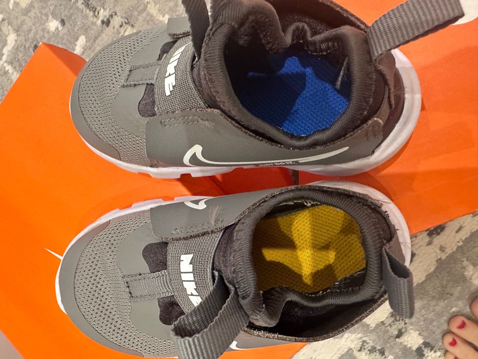 Маратонки Nike flex runner