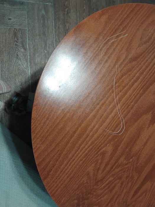 Маса  елипса разтегателена