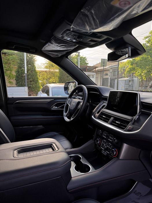 Chevrolet Tahoe 2023 — 5