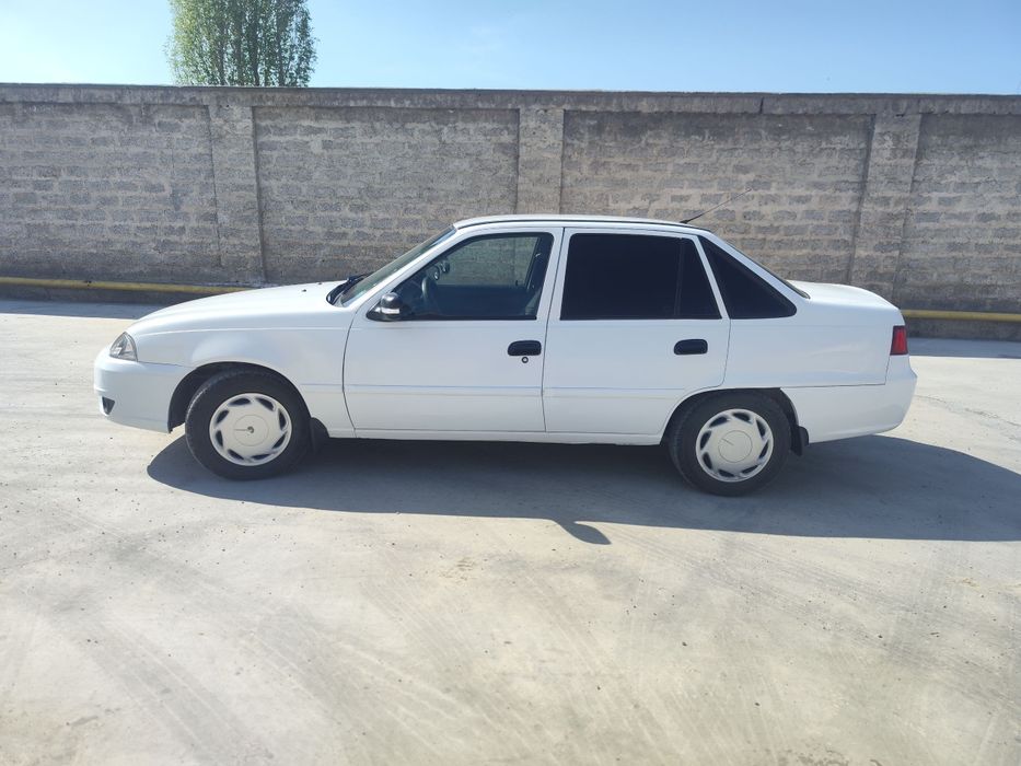 Nexiya2 gibrit  rasxodi yoq xaydashga tayor moshina